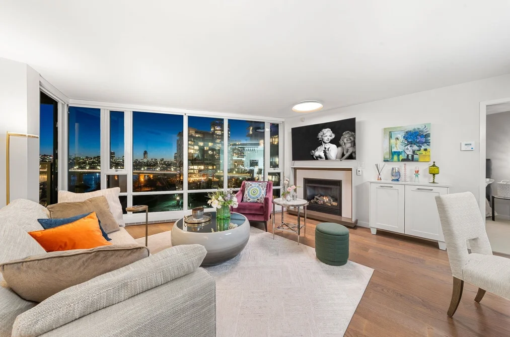 Condo for sale at 903 8 Smithe Mews Vancouver British Columbia - MLS: R3110799