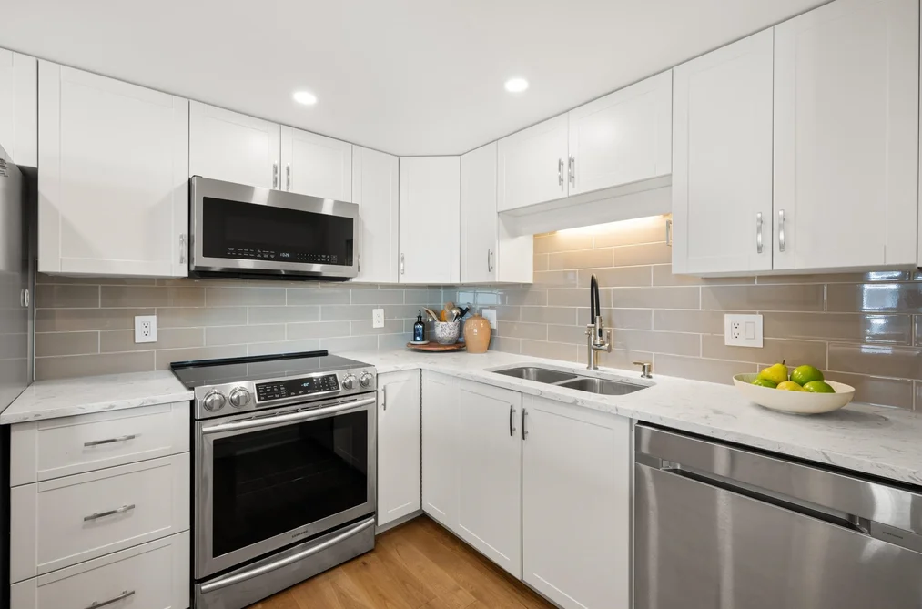 904 1135 QUAYSIDE DRIVE, New Westminster BC V3M 6J4, New Westminster BC — Residential for Sale - Photo 6