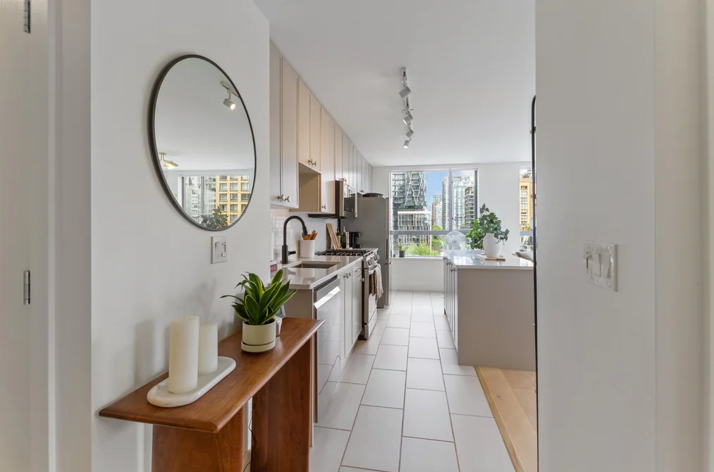 904 1225 RICHARDS STREET, Vancouver, BC — Residential for Sale - Photo 2