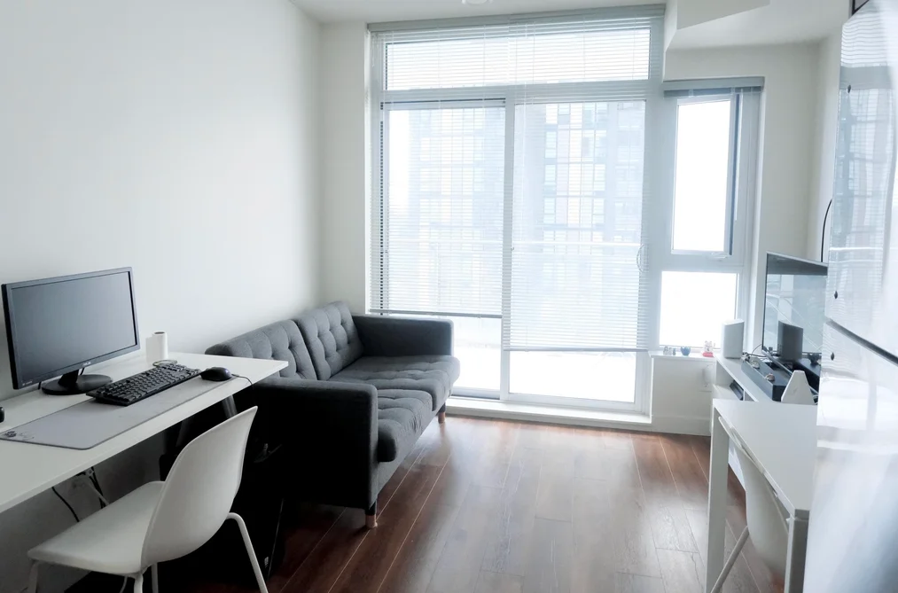 904 13308 CENTRAL AVENUE, Surrey BC V3T 0M4, Surrey BC — Residential for Sale — Photo 3 of 8