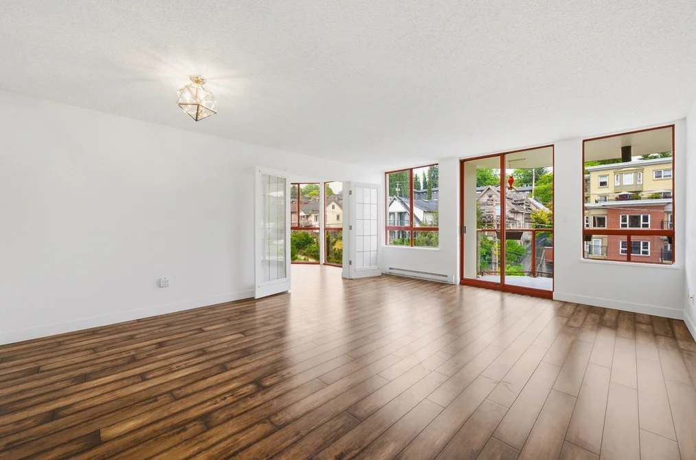 904 220 ELEVENTH STREET, New Westminster BC V3M 6N9, New Westminster BC — Residential for Sale - Photo 2