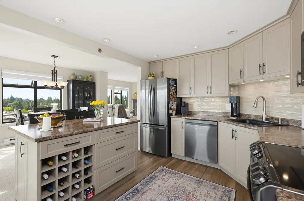 904 32440 SIMON AVENUE, Abbotsford BC V2T 5R3, Abbotsford BC — Residential for Sale — Photo 4 of 30