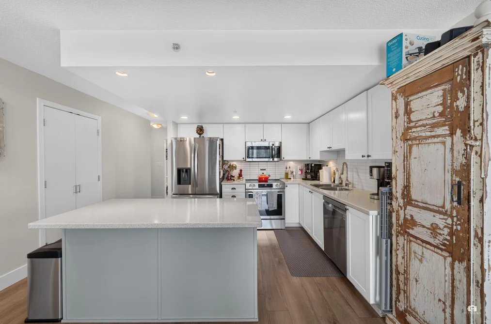 904 4400 BUCHANAN STREET, Burnaby BC V5C 0E3, Burnaby BC — Residential for Sale — Photo 10 of 37