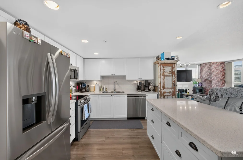 904 4400 BUCHANAN STREET, Burnaby BC V5C 0E3, Burnaby BC — Residential for Sale — Photo 11 of 37