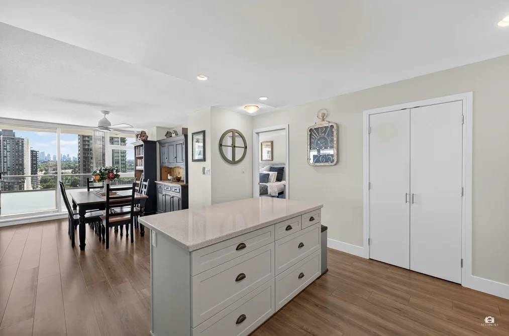 904 4400 BUCHANAN STREET, Burnaby BC V5C 0E3, Burnaby BC — Residential for Sale — Photo 13 of 37