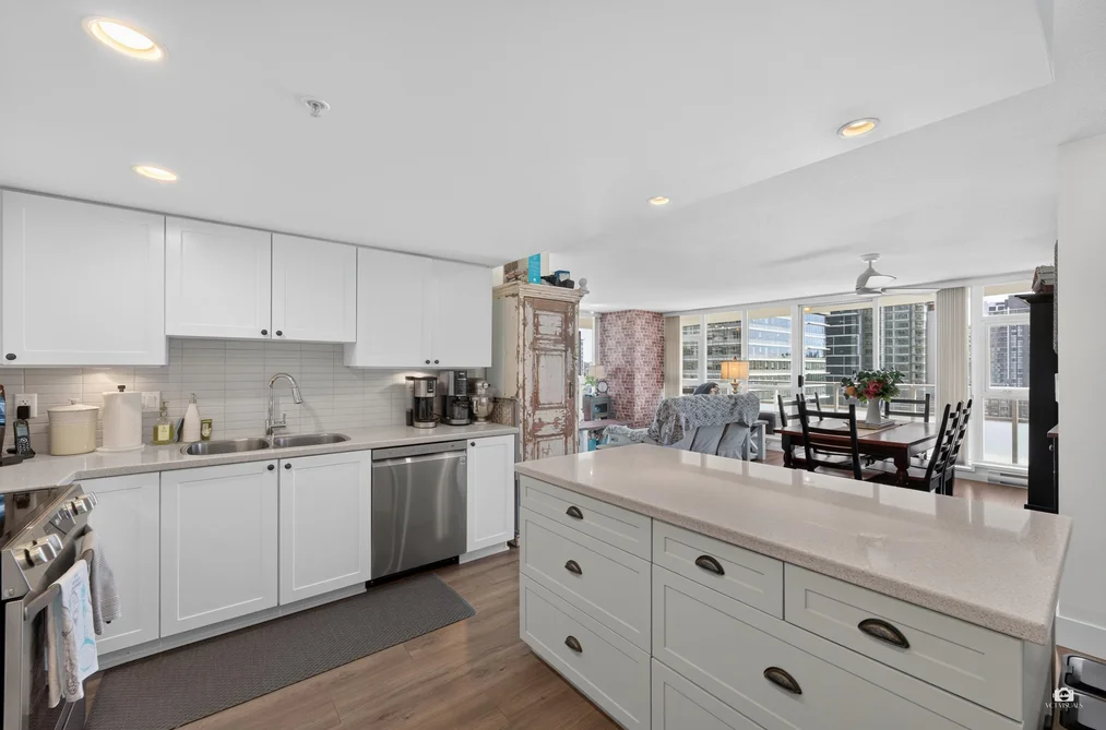 904 4400 BUCHANAN STREET, Burnaby BC V5C 0E3, Burnaby BC — Residential for Sale — Photo 14 of 37