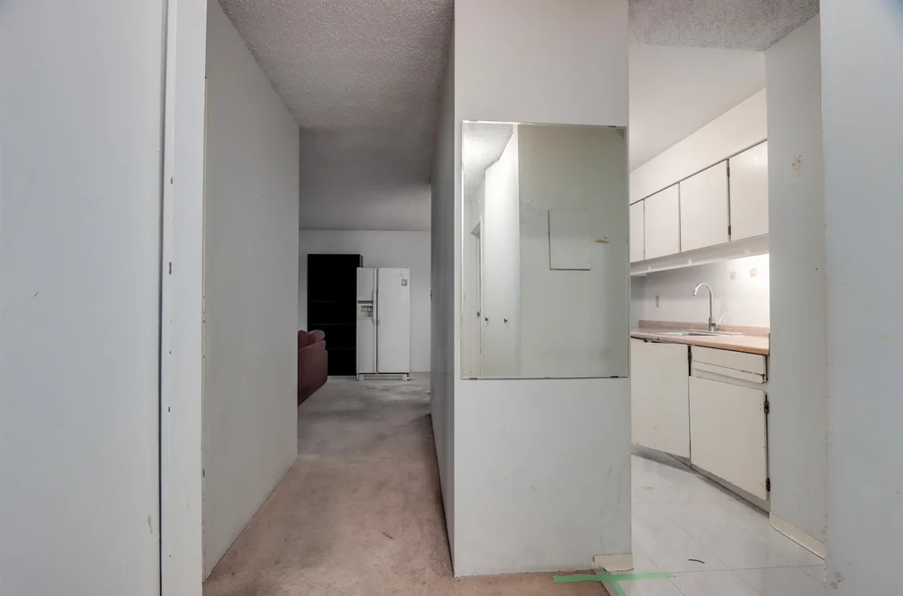 904 5932 PATTERSON AVENUE, Burnaby BC V5H 4B4, Burnaby BC — Residential for Sale - Photo 2