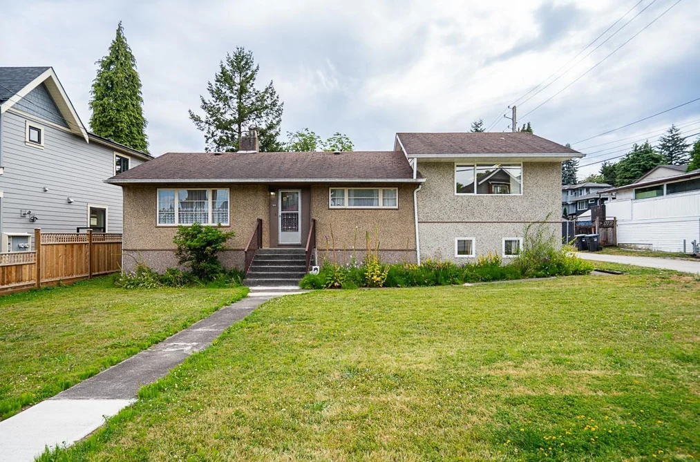 House for sale at 904 First Street New Westminster British Columbia - MLS: R3144675