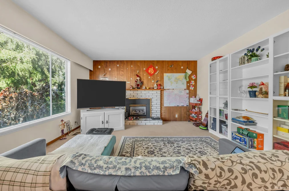9040 GLENALLAN GATE, Richmond BC V7A 1Z3, Richmond BC — Residential for Sale - Photo 3