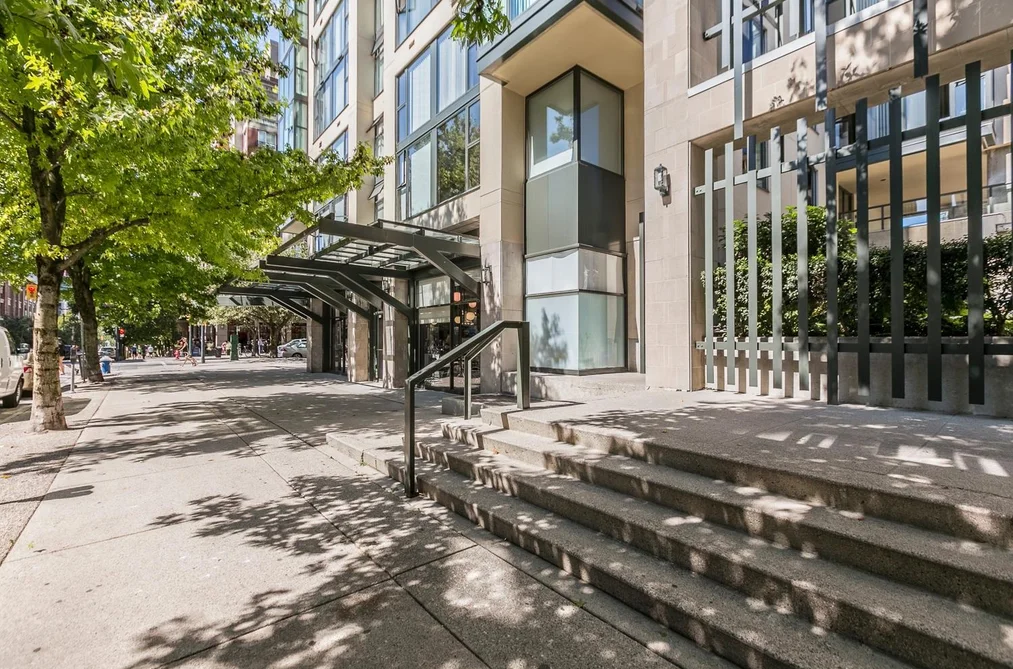905 1155 HOMER STREET, Vancouver BC V6B 5T5, Vancouver BC — Residential for Sale - Photo 2