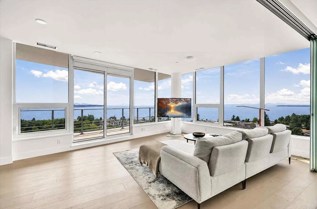 Condo for sale at 905 1342 Johnston Road White Rock British Columbia - MLS: R3156274