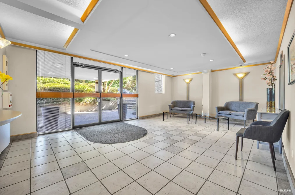 905 555 13TH STREET, West Vancouver BC V7T 2N8, West Vancouver BC — Residential for Sale - Photo 4