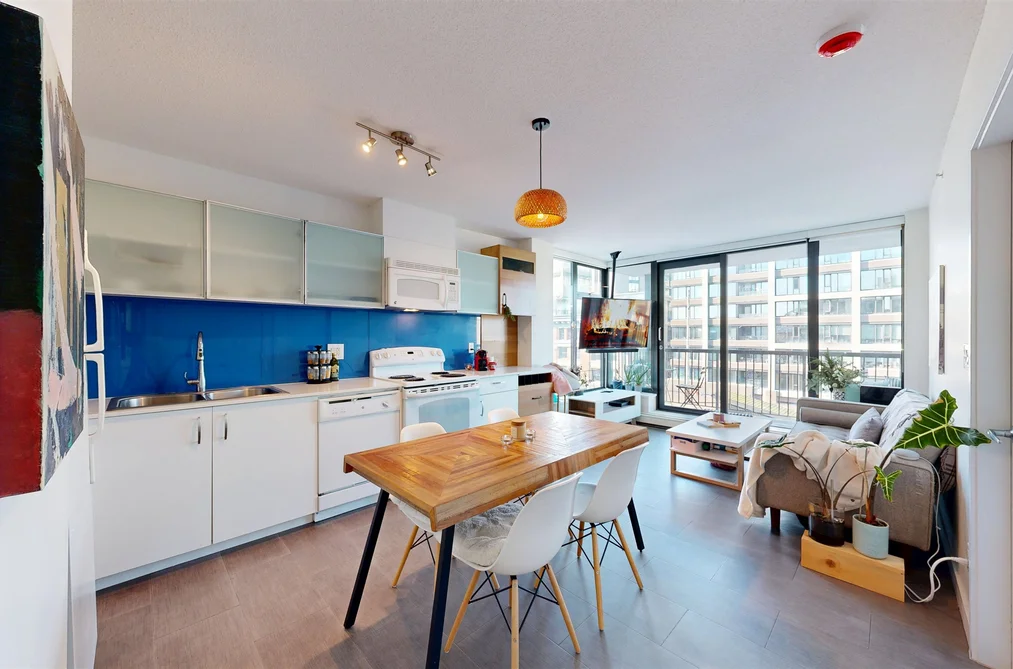 905 66 W CORDOVA STREET, Vancouver BC V6B 0L2, Vancouver BC — Residential for Sale - Photo 2