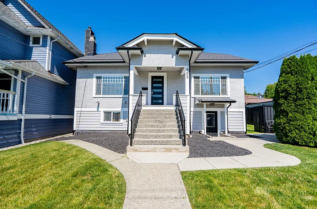 House for sale at 905 Edinburgh Street New Westminster British Columbia - MLS: R3113609
