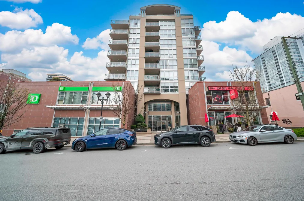 906 108 14TH STREET, Vancouver BC V7L 2N3, Vancouver BC — Residential for Sale - Photo 2