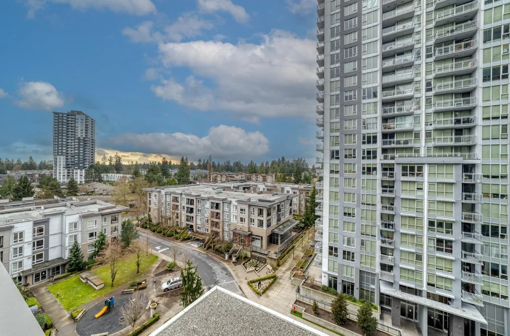 906 13350 CENTRAL AVENUE, Surrey BC V3T 0S1, Surrey BC — Residential for Sale - Photo 2