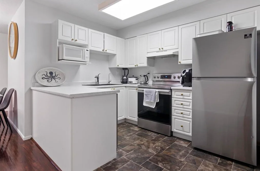 906 13880 101 AVENUE, Surrey BC V3T 5T1, Surrey BC — Residential for Sale - Photo 4