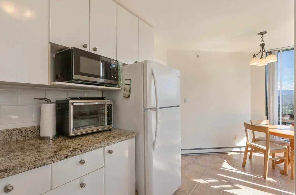 906 4567 HAZEL STREET, Burnaby BC V5H 4V4, Burnaby BC — Residential for Sale — Photo 11 of 32