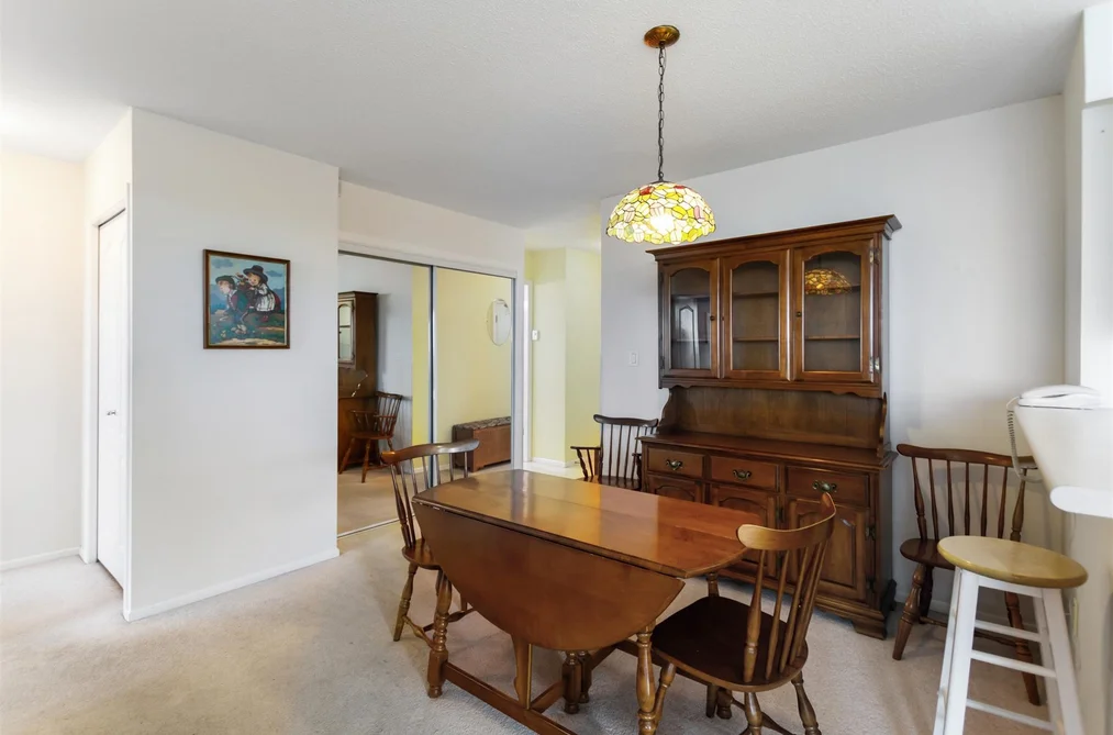 906 6622 SOUTHOAKS CRESCENT, Burnaby BC V5E 4K2, Burnaby BC — Residential for Sale - Photo 6