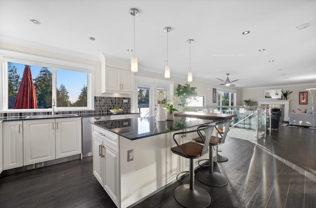 906 STRATHAVEN DRIVE, North Vancouver BC V7H 2J9, North Vancouver BC — Residential for Sale - Photo 5
