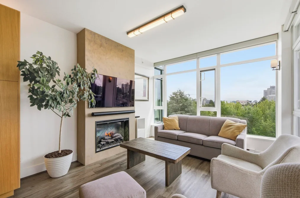 907 1333 W 11TH AVENUE, Vancouver, BC — Residential for Sale - Main Photo