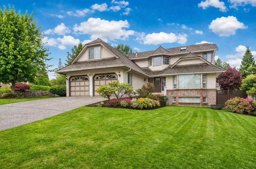 House for sale at 9072 Briar Road Burnaby British Columbia - MLS: R3104593