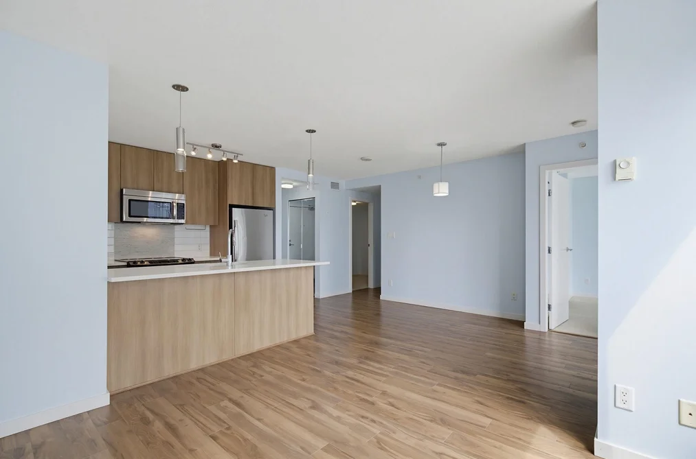 908 13325 102A AVENUE, Surrey BC V3T 0J5, Surrey BC — Residential for Sale — Photo 11 of 33