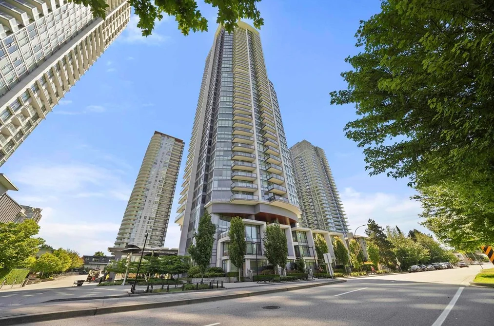 908 4900 LENNOX LANE, Burnaby BC V5H 0G9, Burnaby BC — Residential for Sale - Photo 2