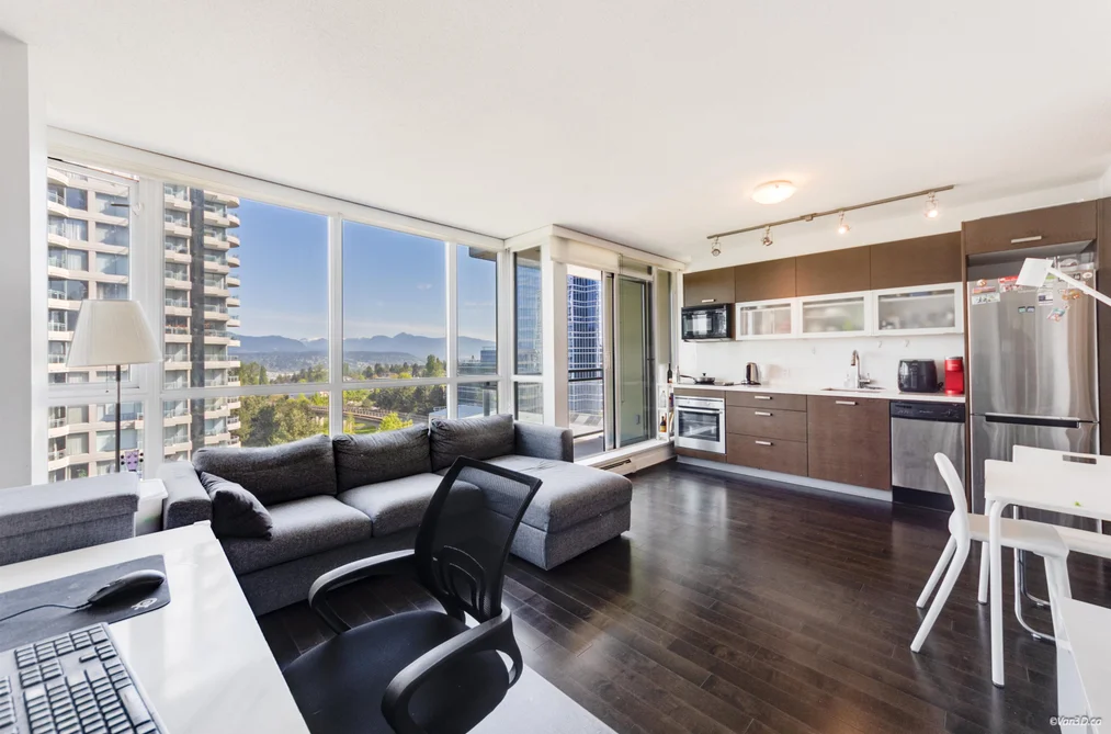 Condo for sale at 909 10777 University Drive Surrey British Columbia - MLS: R3119340
