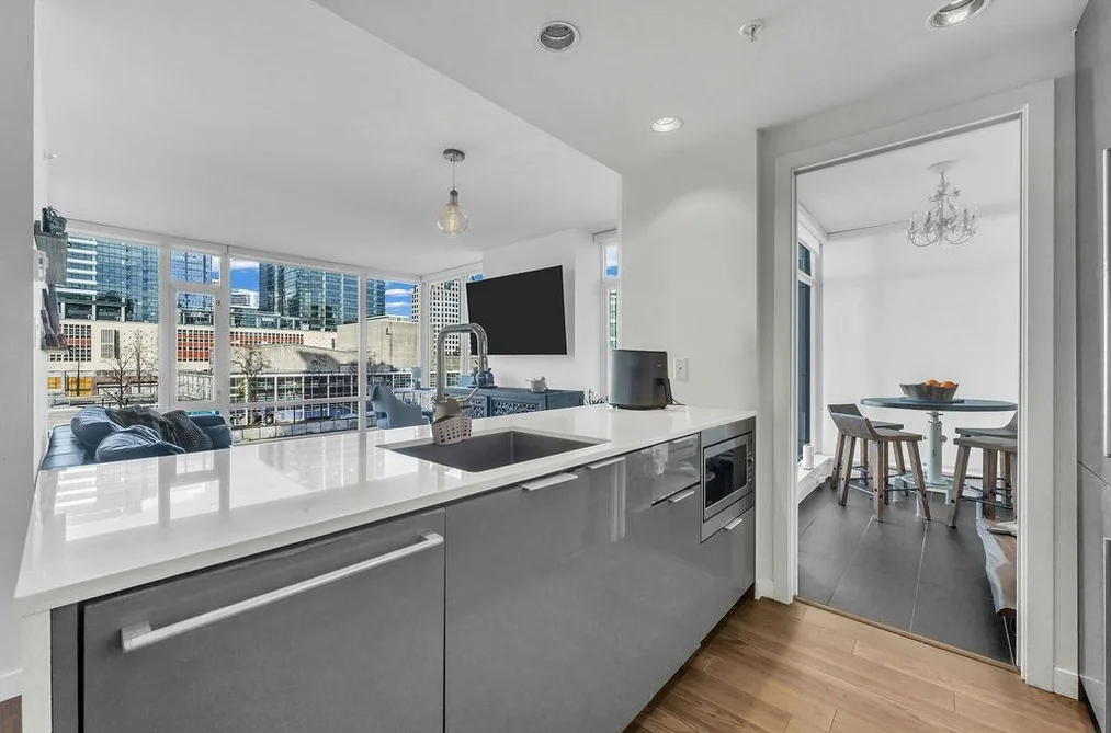 909 161 W GEORGIA STREET, Vancouver BC V6B 0K9, Vancouver BC — Residential for Sale - Photo 7