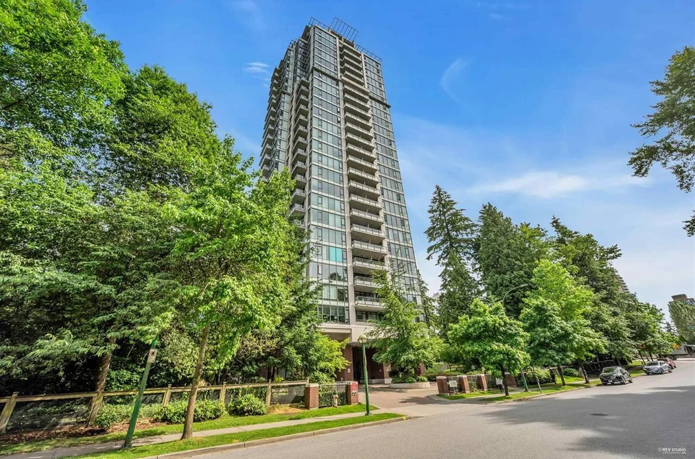 Condo for sale at 909 7088 18th Avenue Burnaby British Columbia - MLS: R3167720