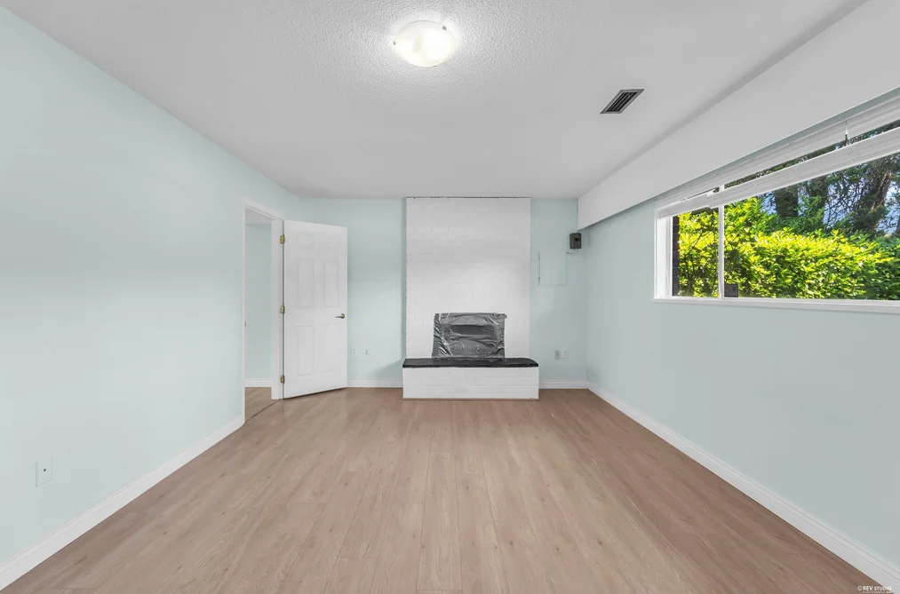 9091 ASH STREET, Richmond, BC — Residential for Sale — Photo 17 of 40