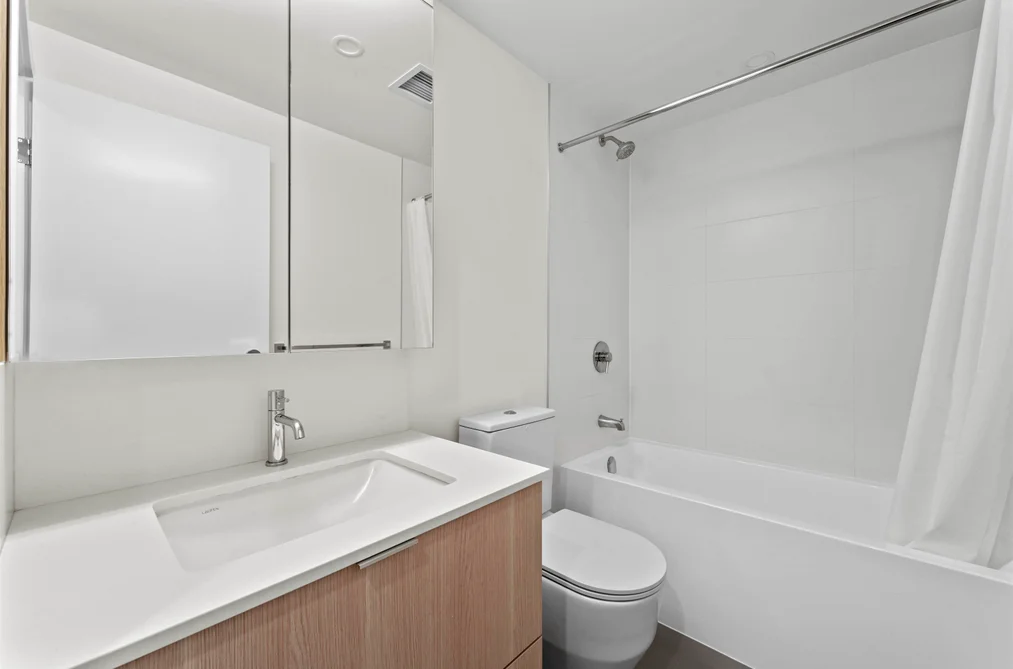 910 308 ALDERSON AVENUE, Coquitlam, BC — Residential for Sale — Photo 17 of 23