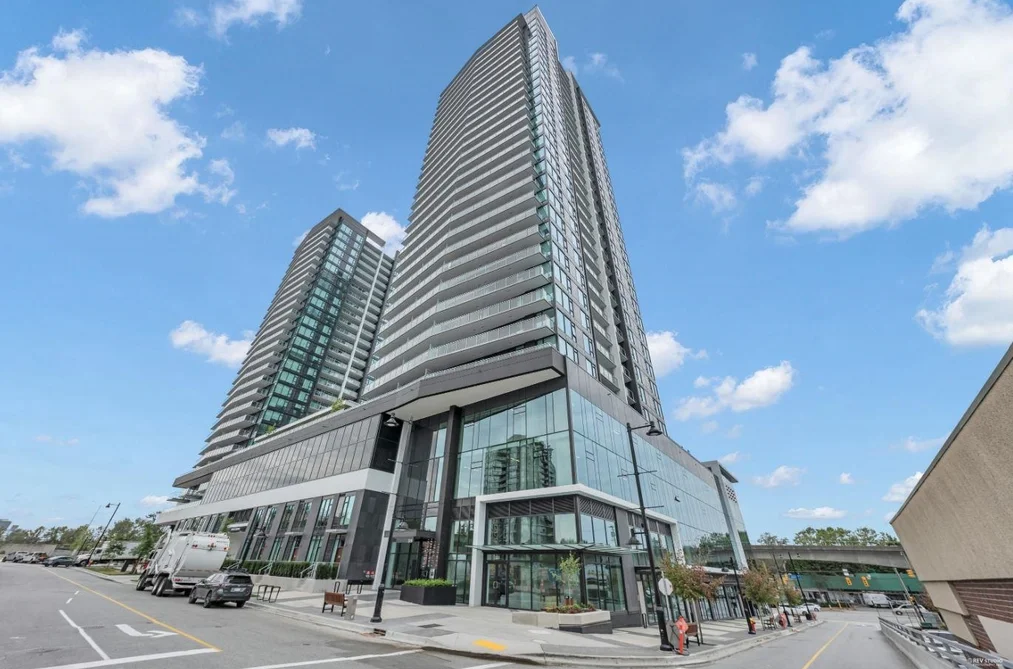 Condo for sale at 910 318 Alderson Avenue Coquitlam British Columbia - MLS: R3089884