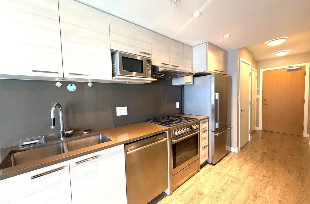 910 6288 NO. 3 ROAD, Richmond BC V6Y 0J4, Richmond BC — Residential for Sale - Photo 3