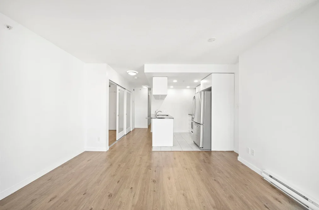 910 833 SEYMOUR STREET, Vancouver BC V6B 0G4, Vancouver BC — Residential for Sale - Photo 2