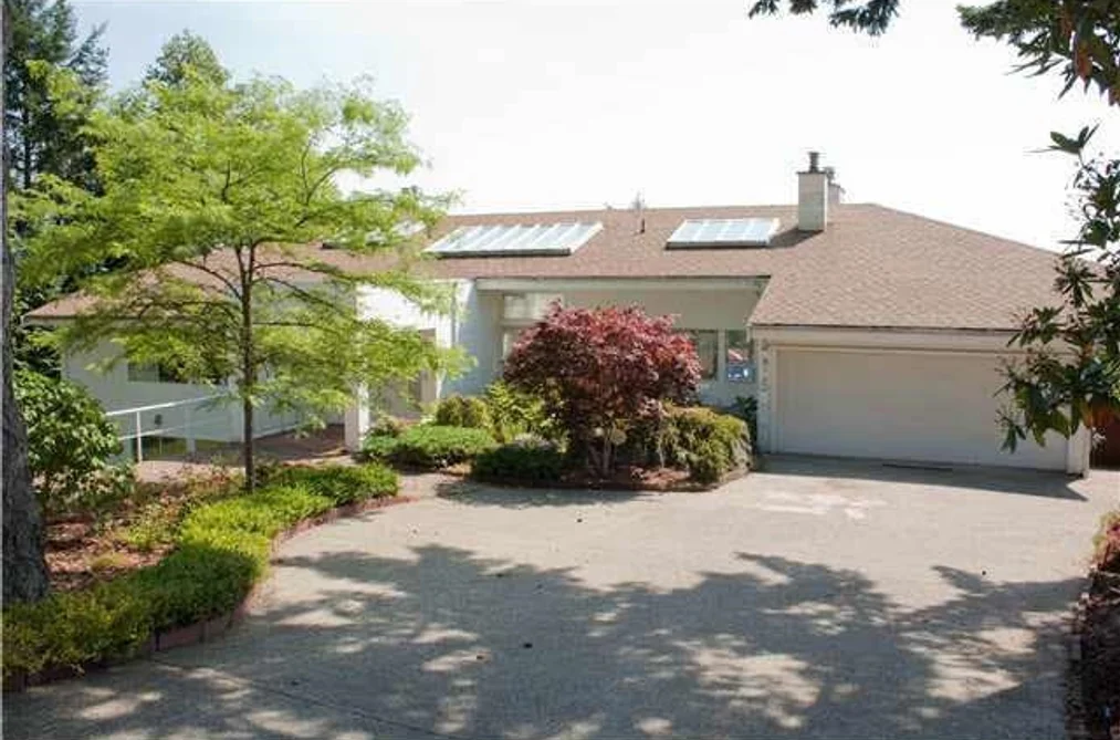 House for sale at 910 Greenwood Road West Vancouver British Columbia - MLS: R3032384