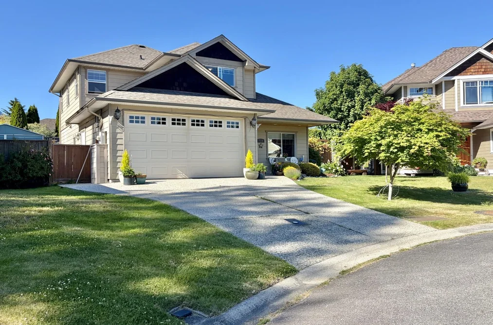 910 OCEANMOUNT BOULEVARD, Gibsons BC V0N 1V8, Gibsons BC — Residential for Sale - Photo 2