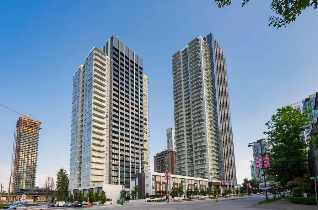 Condo for sale at 911 10448 University Drive Surrey British Columbia - MLS: R3160639