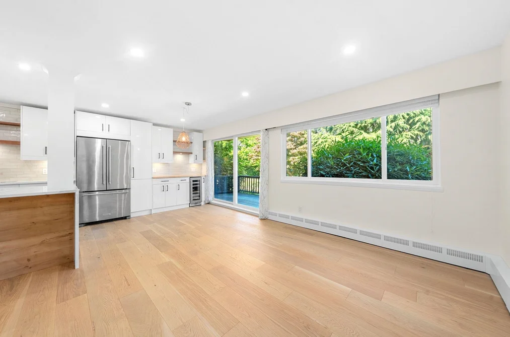 911 555 W 28TH STREET, North Vancouver BC V7N 2J7, North Vancouver BC — Residential for Sale - Photo 2