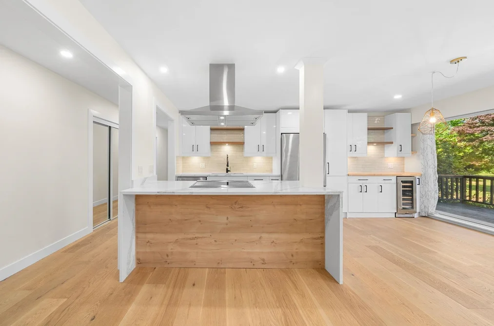 911 555 W 28TH STREET, North Vancouver BC V7N 2J7, North Vancouver BC — Residential for Sale — Photo 6 of 37