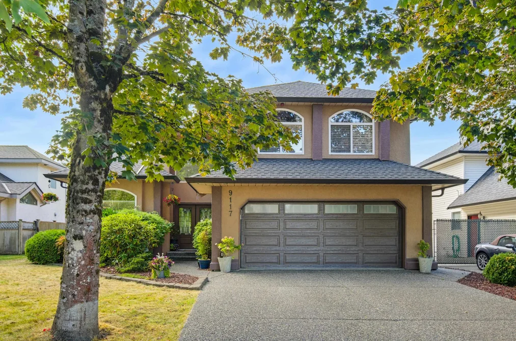 House for sale at 9117 207b Street Langley British Columbia - MLS: R3163870