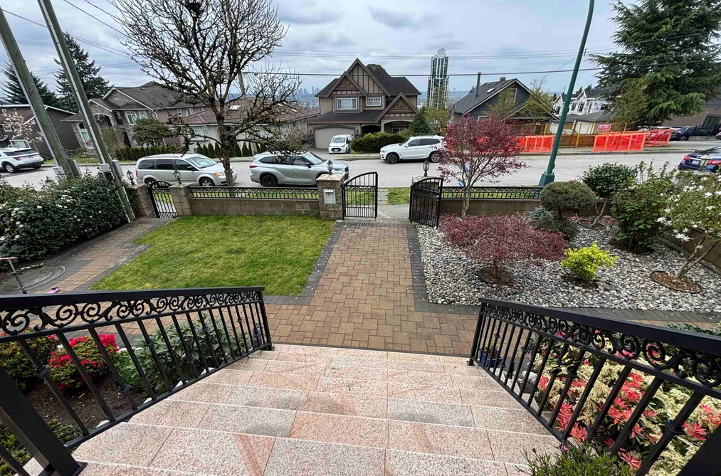 913 QUADLING AVENUE, Coquitlam BC V3K 2A6, Coquitlam BC — Residential for Sale - Photo 2