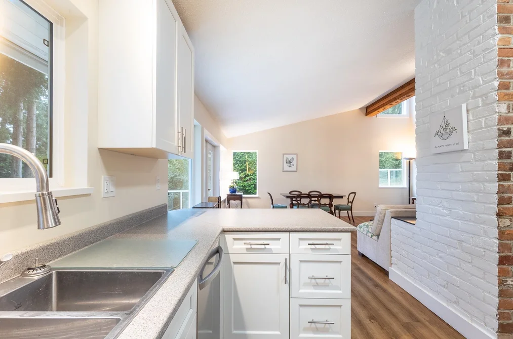 914 GOWER POINT ROAD, Gibsons BC V0N 1V3, Gibsons BC — Residential for Sale - Photo 6