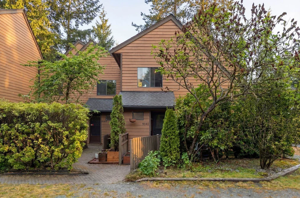 Townhouse for sale at 9140 Centaurus Circle Burnaby British Columbia - MLS: R3120374