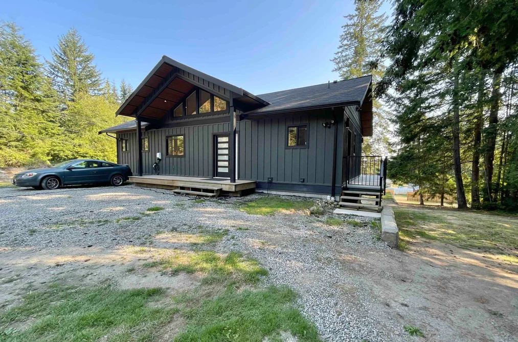915 PAYNE ROAD, Gibsons BC V0N 1V7, Gibsons BC — Residential for Sale - Photo 3