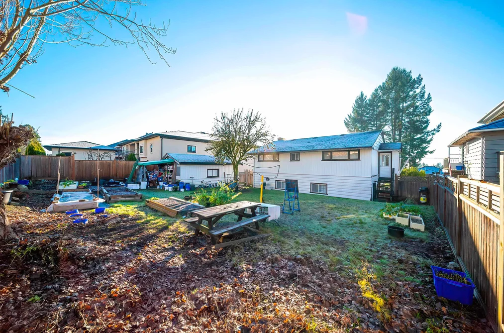 915 WALLS AVENUE, Coquitlam BC V3K 2T2, Coquitlam BC — Residential for Sale - Photo 5