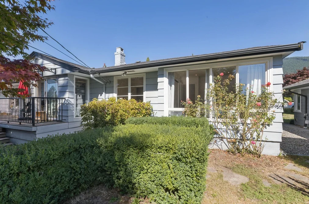 House for sale at 915 Wentworth Avenue North Vancouver British Columbia - MLS: R3166963