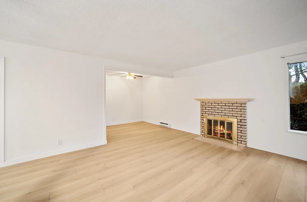 916 10620 150 STREET, Surrey BC V3R 7S1, Surrey BC — Residential for Sale - Photo 3