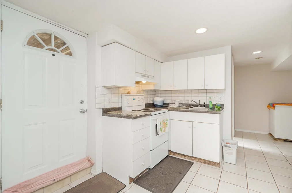 916 THIRTEENTH STREET, New Westminster BC V3M 4N1, New Westminster BC — Residential for Sale — Photo 23 of 39